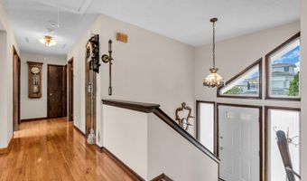 259 Cypress Dr, Bayville, NJ 08721