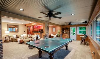 17 Point Ln, Arcadia, IN 46030