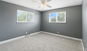 2721 Rose Dr, Arnold, MO 63010