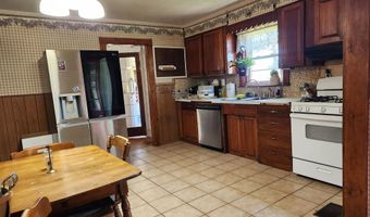 14 Getchell St, Bath, ME 04530