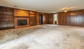 19464 Triple Crown Dr, Abingdon, VA 24211