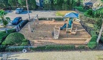 4820 SUMMIT VIEW Way, Auburndale, FL 33823