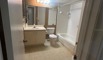 380 LAKEPOINTE Dr 202, Altamonte Springs, FL 32701