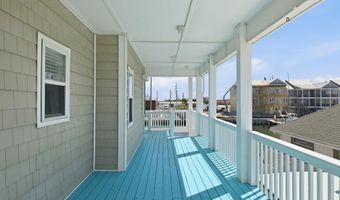 310 N Kinston Ave, Atlantic Beach, NC 28512