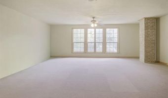 5792 W Lain Lake Rd, Atoka, OK 74525