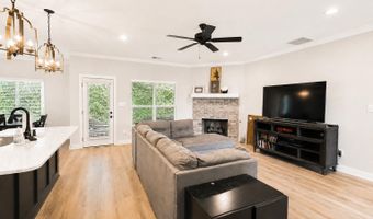 72 W SCOTTSDALE Cv, Atoka, TN 38004