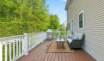 45 Silo Dr, Cranston, RI 02921