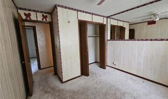 1810 Michaelle Ln, Albert Lea, MN 56007