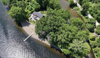 16 Macomber Pt, Alburgh, VT 05440