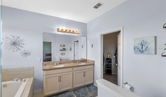 2560 HAYDEN VALLEY St, Apopka, FL 32703