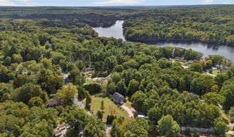 1 Gilman Rd, Hopkinton, RI 02832