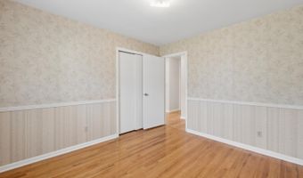 58 Hunters Ln, Batesville, IN 47006