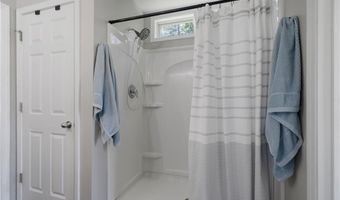 30 Larsen Rdg, Adairsville, GA 30103