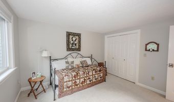 135 Amherst St #29, Amherst, NH 03031