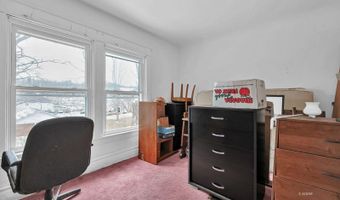 253 W Union St, Athens, OH 45701