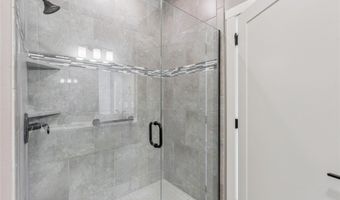 2405 3rd Ave SE, Altoona, IA 50009