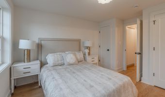 3107 MOSBY St, Alexandria, VA 22305