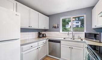 6670 SEATTLE Ave, Bay City, OR 97107