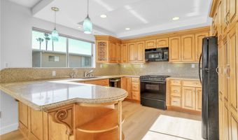 32700 Coastsite Dr 102, Rancho Palos Verdes, CA 90275