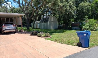 25624 MADISON St, Astatula, FL 34705