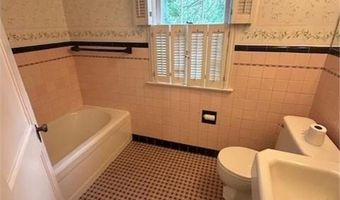 700 Oakland Pl NE, Austin, MN 55912