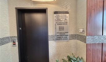 206 SW 8th St 212, Bentonville, AR 72712