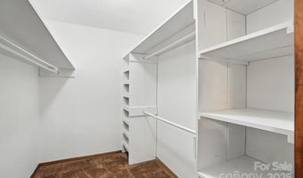713 Alexis Lucia Rd, Alexis, NC 28006