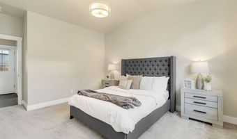 20693 SE Cougar Peak Dr, Bend, OR 97702