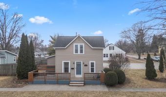 1135 Court St, Adel, IA 50003
