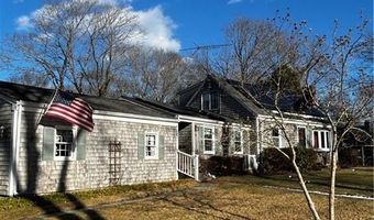 38 Houghton St, Barrington, RI 02806