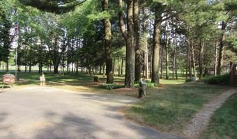 709 W 17th Dr, Arkdale, WI 54613