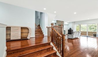23498 EPPERSON Sq, Brambleton, VA 20148