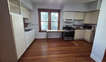 2 Maple Ave, Albany, NY 12208