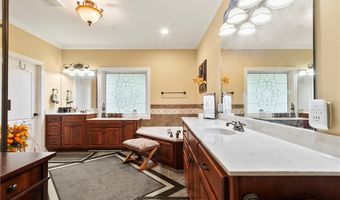 618 Cypress Point Dr, Akron, AL 35441