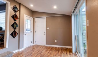 2011 Rosewood Ave, Anderson, IN 46011