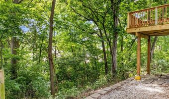404 Arbor Spring Dr, Ballwin, MO 63021