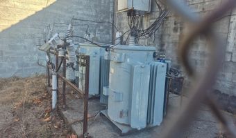 400 S Gray St, Albany, IN 47320