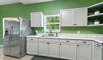 211 S Presley St, Atmore, AL 36502