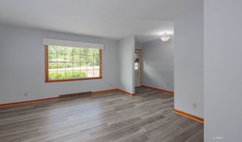 34 W Clearview Dr, Athens, OH 45701