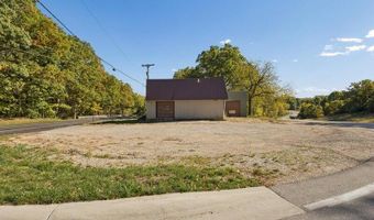 7820 Cascade Rd SE, Ada, MI 49301