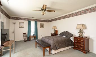5937 Old Jackson Rd, Bells, TN 38006