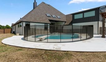 209 Carriage Hill Ln, Heath, TX 75032
