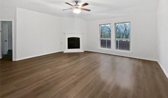 1828 Abigail Ln, Anna, TX 75409