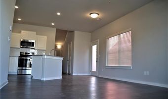 3912 SW Peachwood Dr, Bentonville, AR 72713