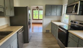 112 N. State St, Athens, WV 24712