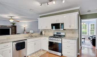 4120 Dream Catcher Dr, Woodstock, GA 30189