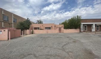1709 Girard Blvd NE, Albuquerque, NM 87106