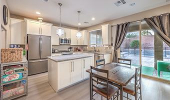 6735 Pleasant Flower St, Las Vegas, NV 89149