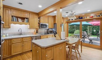 1304 BRYAN POINT Rd, Accokeek, MD 20607