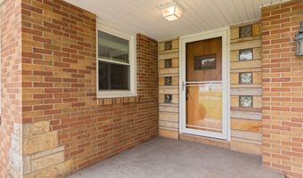 1319 Glamorgan St, Alliance, OH 44601